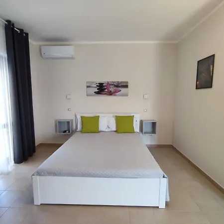 Bed & Breakfast Cristian 2*